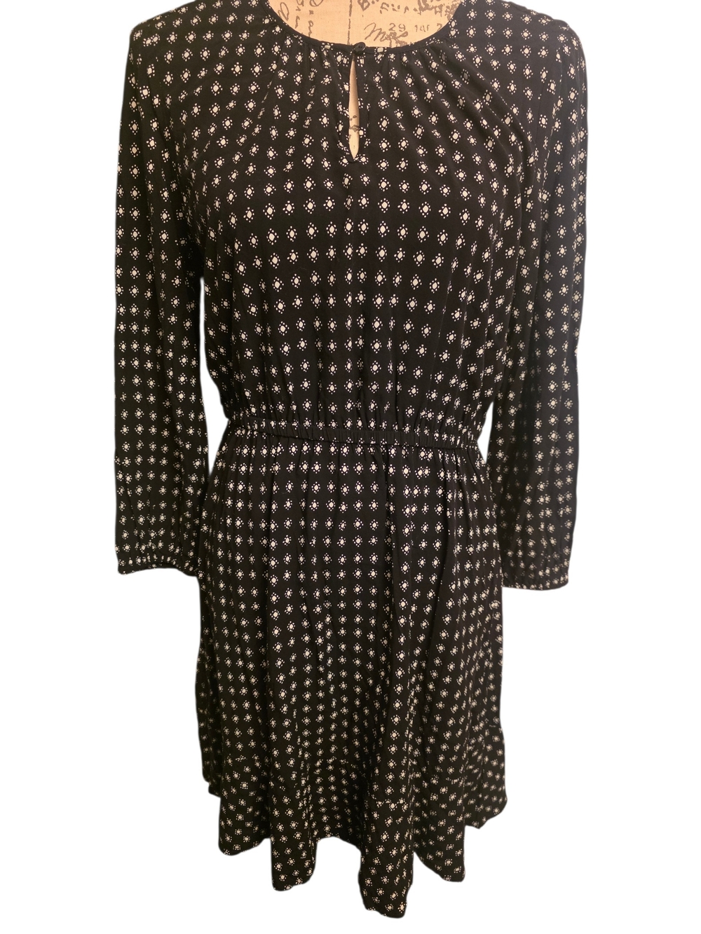Old Navy Black Printed Long-Sleeve Dress Medium Euc